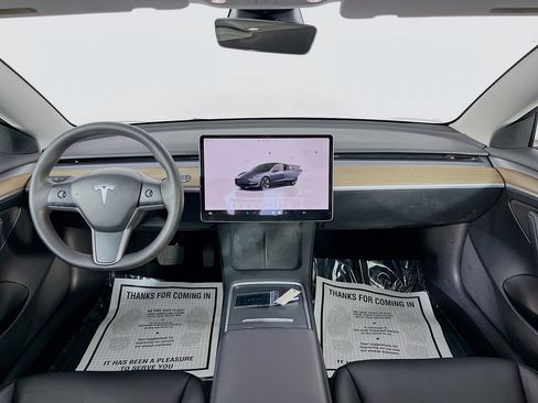 Used 2023 Tesla Model 3 Standard Range RWD image 28