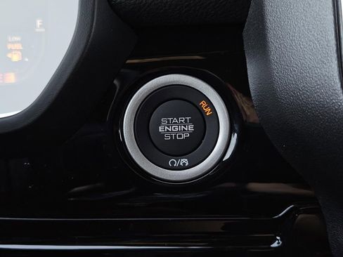 New 2025 RAM 1500 Laramie image 9