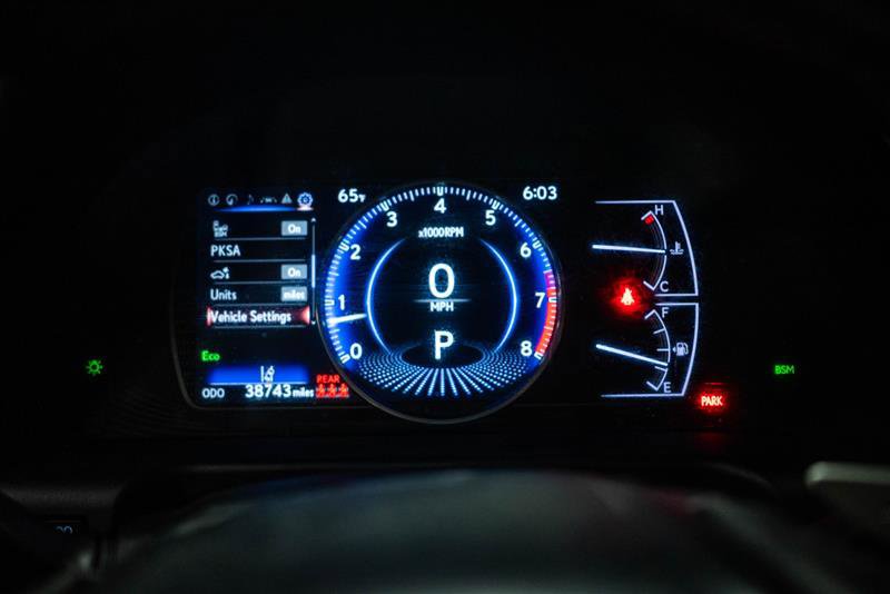 Used 2023 Lexus ES 350 w/ Premium Package FWD image 16