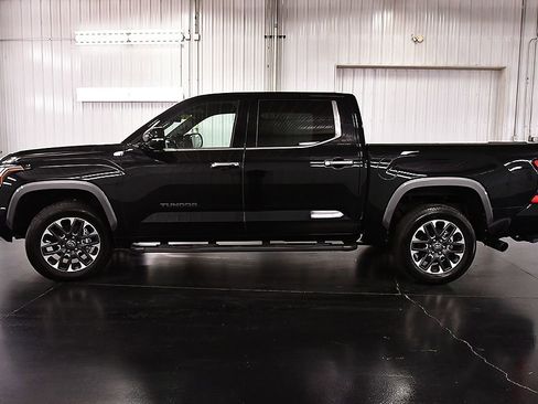 Used 2026 Toyota Tundra Limited AWD/4WD image 4
