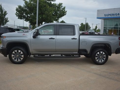 New 2026 Chevrolet Silverado 2500 Custom w/ Custom Value Package AWD/4WD image 10