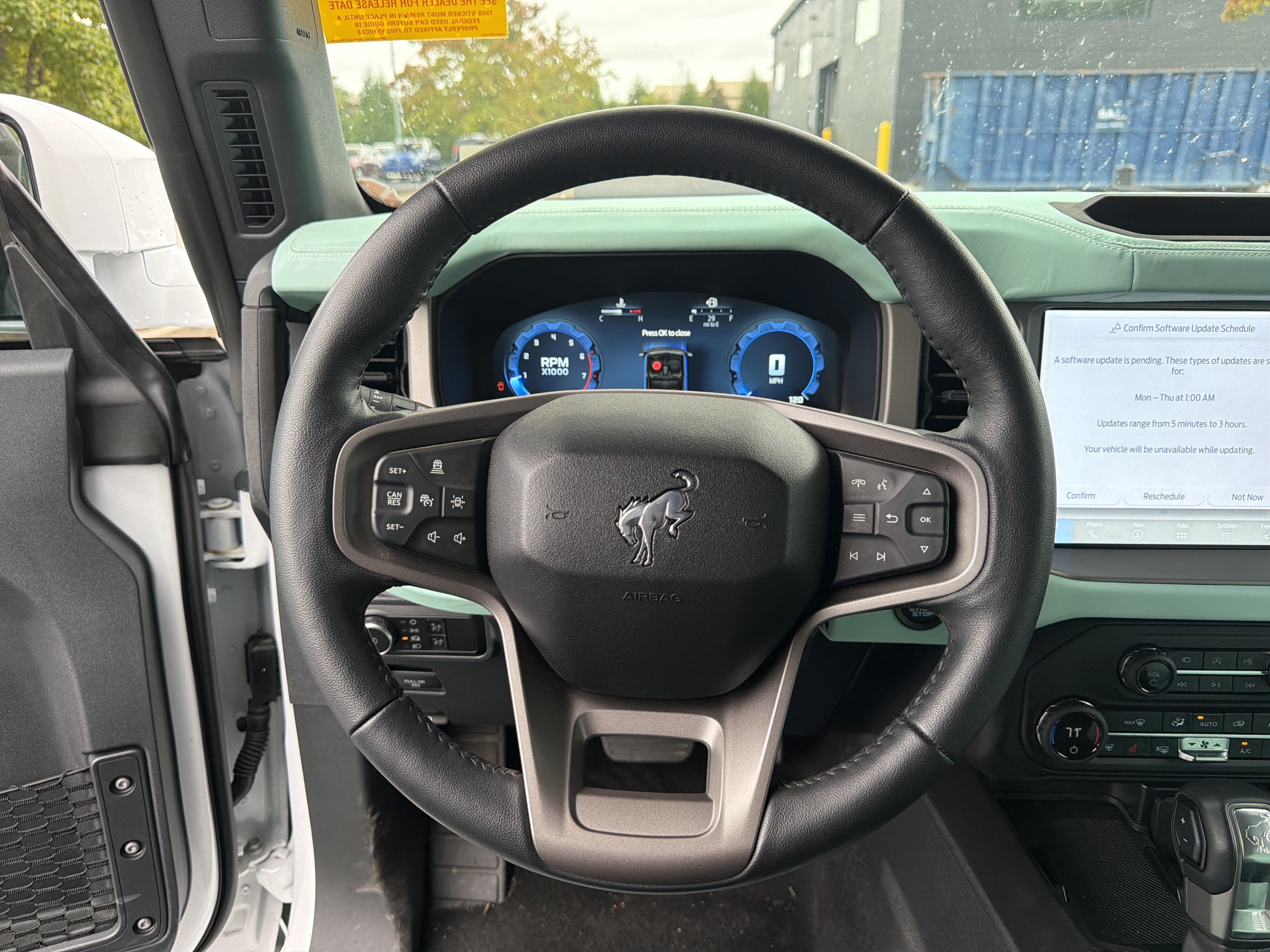 Used 2026 Ford Bronco Outer Banks AWD/4WD image 16