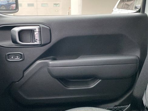 New 2026 Jeep Wrangler Unlimited Sport image 17