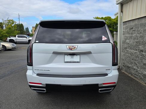 New 2026 Cadillac Escalade Luxury AWD/4WD image 5