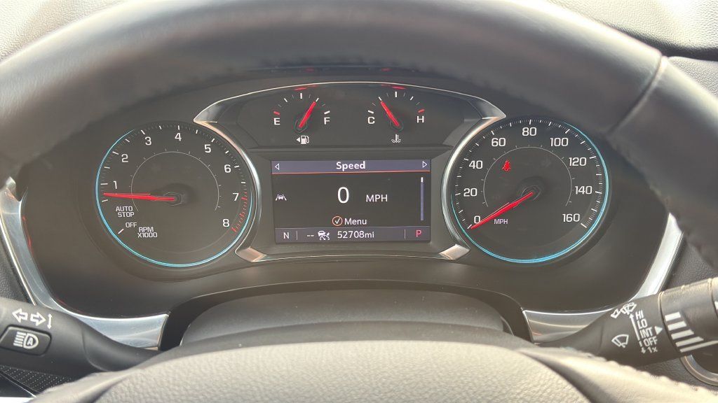 Used 2022 Chevrolet Traverse RS FWD image 24