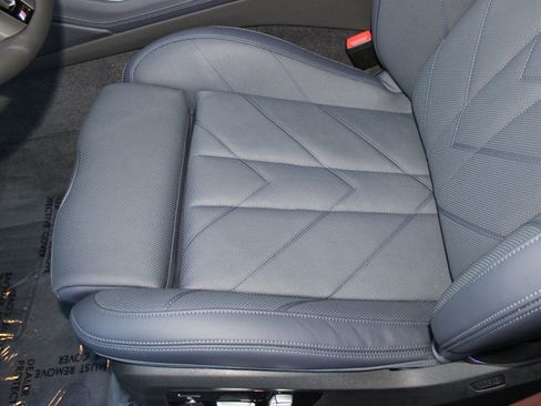 Used 2026 BMW XM Label Red image 14