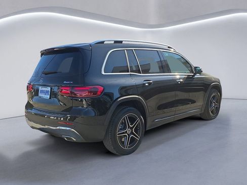 New 2026 Mercedes-Benz GLB 250 4MATIC image 4