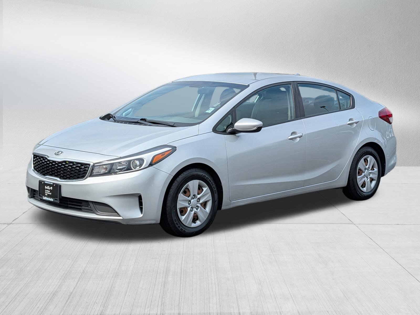 Used 2018 Kia Forte LX w/ LX Rear Camera Package FWD image 3
