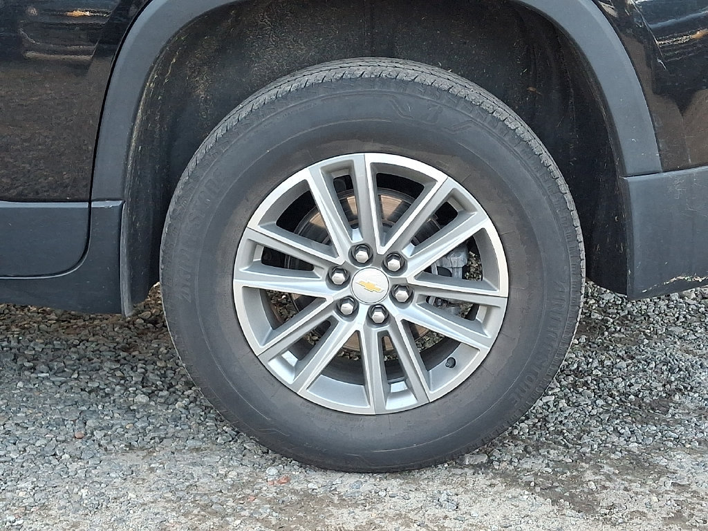 Used 2023 Chevrolet Traverse LT AWD/4WD image 33