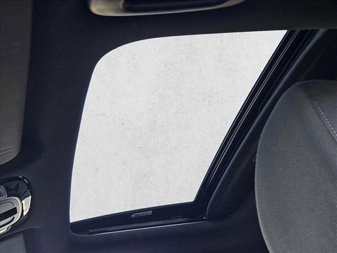 Used 2022 Hyundai Santa Cruz SEL Premium image 15