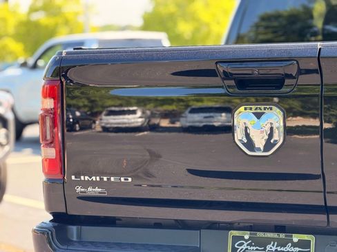 Used 2024 RAM 1500 Limited AWD/4WD image 15
