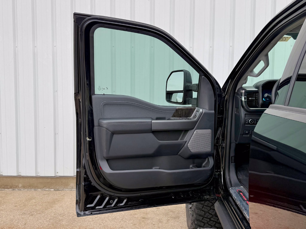 New 2026 Ford F350 Lariat AWD/4WD image 15