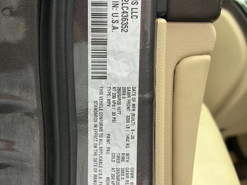 Used 2020 Jeep Grand Cherokee Overland AWD/4WD image 38