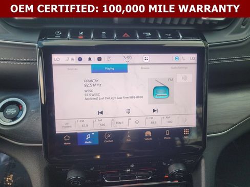 Used 2023 Jeep Grand Cherokee L Limited w/ Black Appearance Package image 36