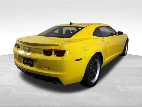 Used 2013 Chevrolet Camaro LS RWD image 9