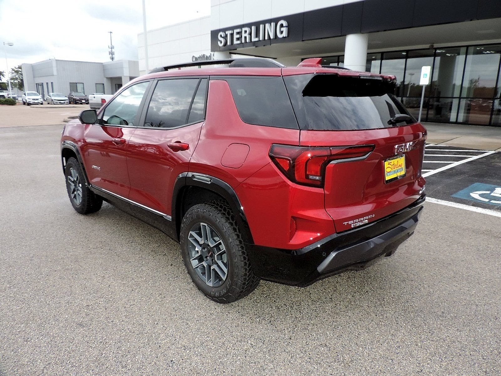 New 2027 GMC Terrain AT4 w/ Technology Package II AWD/4WD image 7