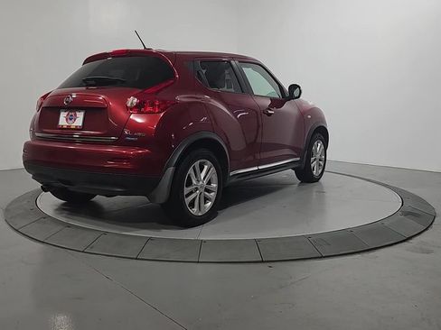 Used 2013 Nissan Juke SL w/ Chrome Pkg AWD/4WD image 5