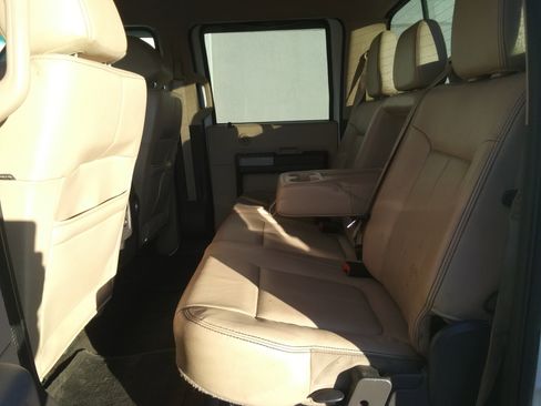 Used 2013 Ford F350 Lariat w/ Lariat Interior Pkg image 10