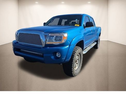 Used 2005 Toyota Tacoma PreRunner image 11