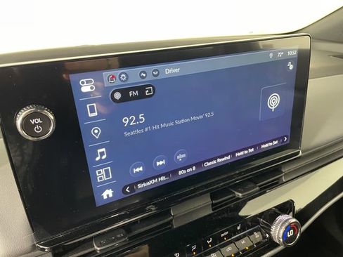 Used 2025 Honda Prologue Touring image 7