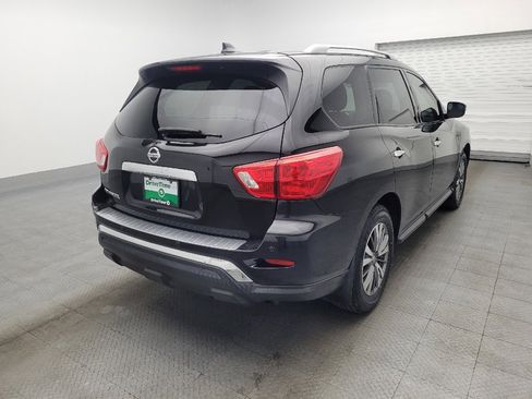 Used 2020 Nissan Pathfinder S image 9