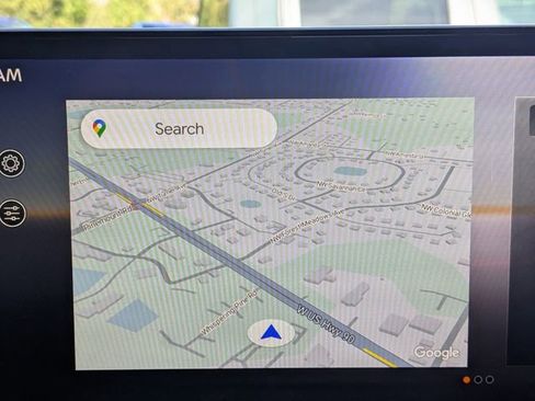 Used 2025 Nissan Armada Platinum w/ Convenience Package image 31