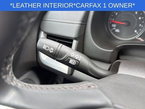 Used 2024 GMC Terrain SLT w/ Elevation Edition FWD image 34