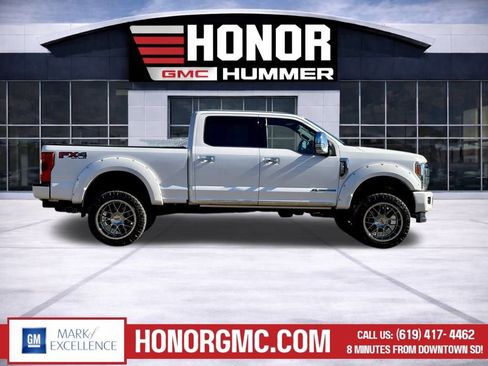 Used 2019 Ford F350 Platinum w/ Platinum Ultimate Package image 2