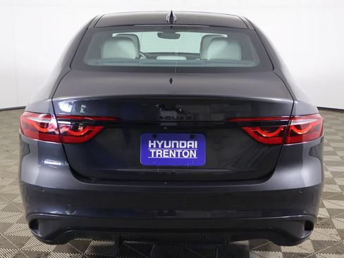 Used 2024 Jaguar XF R-Dynamic SE AWD/4WD image 14