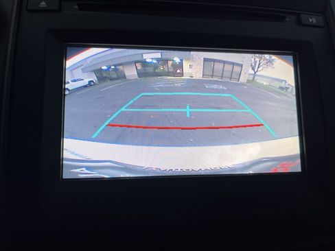 Used 2017 Toyota Camry SE image 43