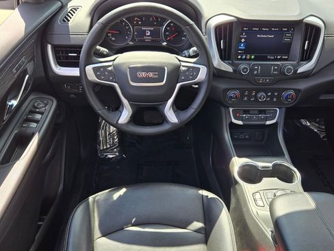 Used 2023 GMC Terrain SLT FWD image 14