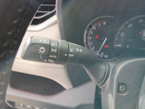 Used 2021 Toyota RAV4 Limited image 31