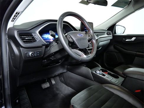 Certified 2022 Ford Escape SEL w/ Technology Package image 15