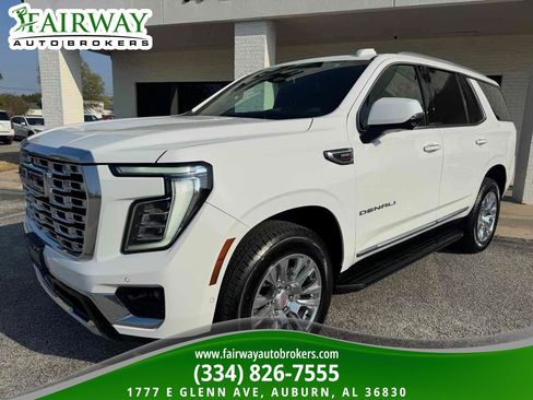 Used 2025 GMC Yukon Denali image 2