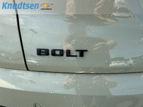 New 2027 Chevrolet Bolt LT FWD image 24