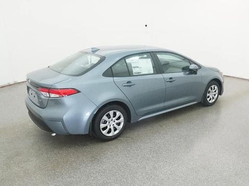 New 2026 Toyota Corolla LE image 9