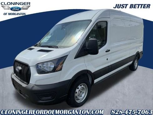 New 2026 Ford Transit 250 148 Medium Roof RWD image 3