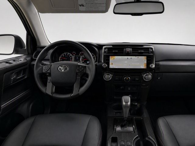 Certified 2019 Toyota 4Runner TRD Off-Road Premium AWD/4WD image 9