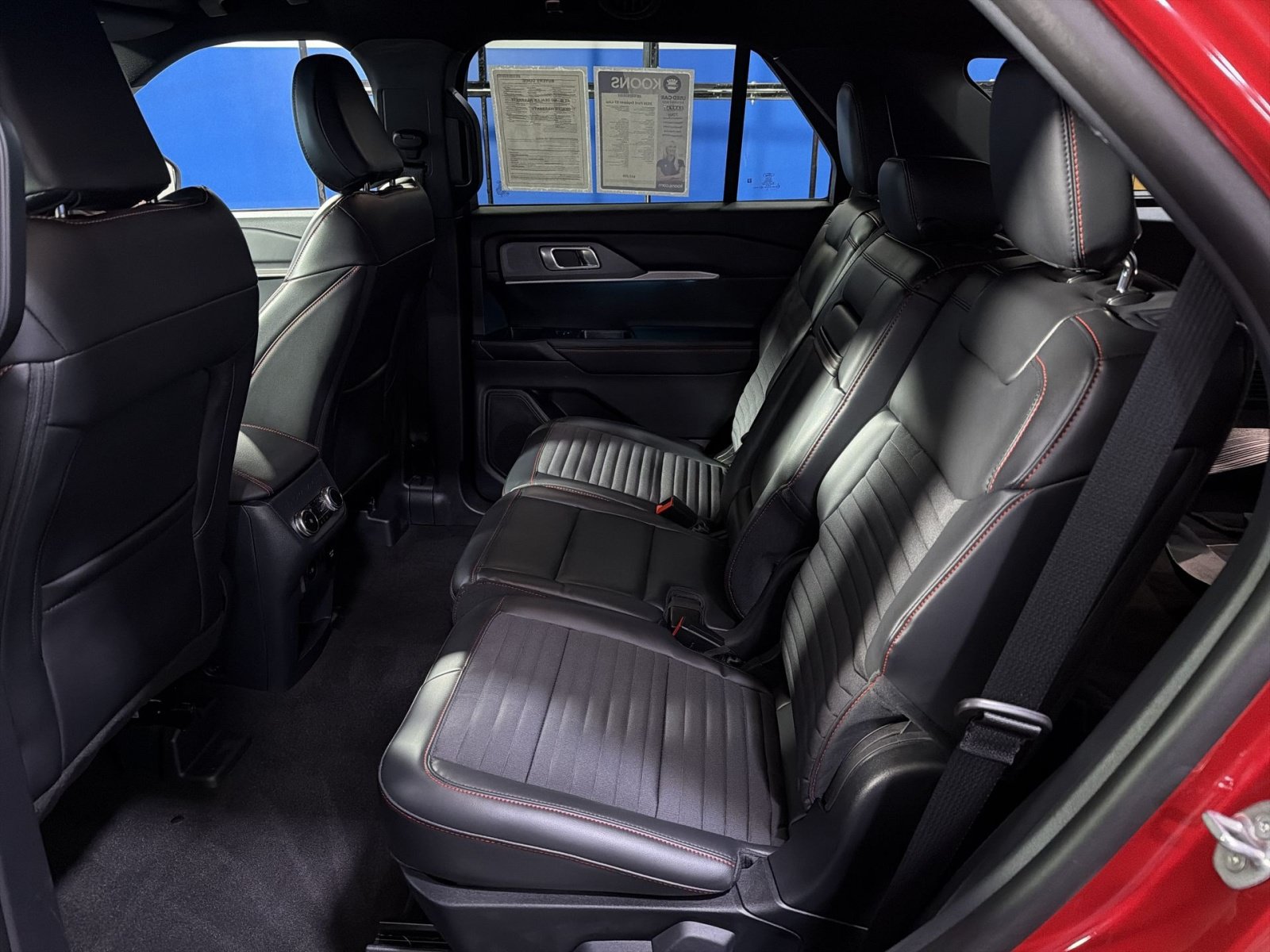 Used 2026 Ford Explorer ST-Line w/ ST-Line Street Pack AWD/4WD image 27