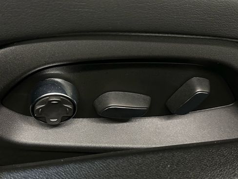 Used 2026 Chevrolet Corvette Stingray Preferred Cpe w/ Chrome Exterior Badge Package image 12