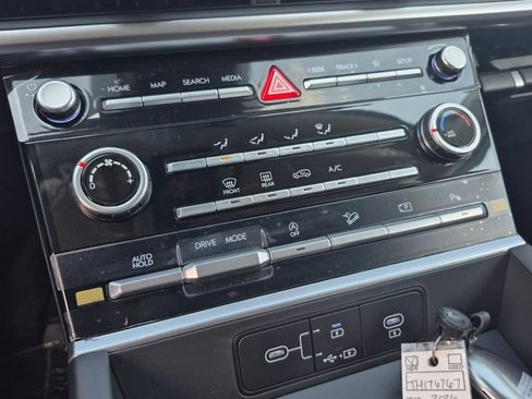 New 2027 Hyundai Santa Fe SE FWD image 25