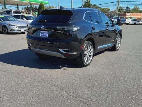 Used 2021 Buick Envision Avenir w/ Technology Package II image 8