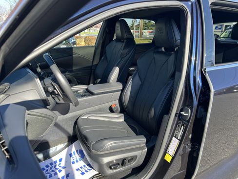 Used 2023 Lexus RX 350 F Sport image 13