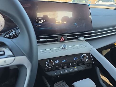 New 2026 Hyundai Elantra Limited image 30