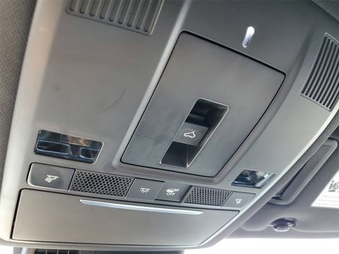 Used 2025 MAZDA CX-5 Signature image 30