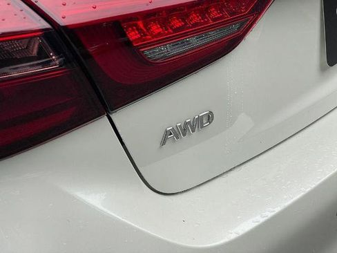 Certified 2022 INFINITI Q50 Luxe w/ Cargo Package AWD/4WD image 30