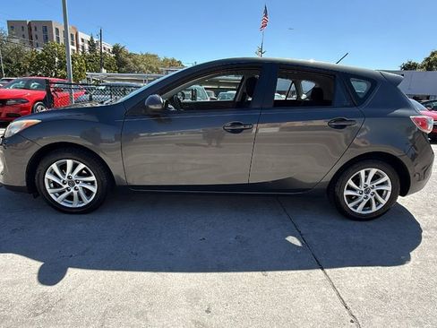 Used 2013 MAZDA MAZDA3 i Touring image 11