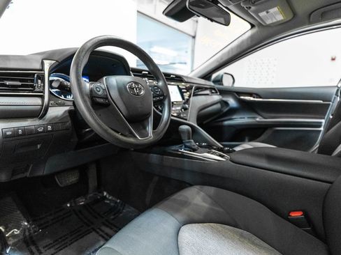 Certified 2020 Toyota Camry LE FWD image 4