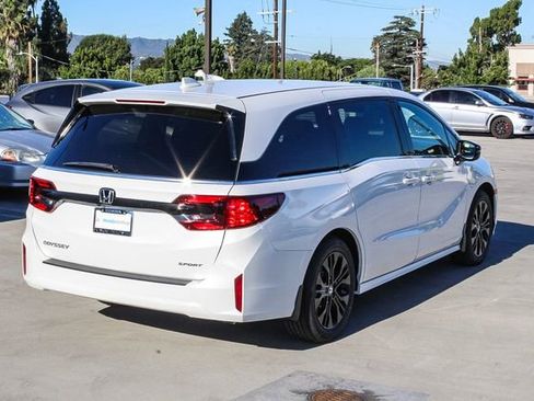 New 2026 Honda Odyssey Sport-L image 5
