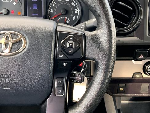 Used 2018 Toyota Tacoma SR w/ SR Convenience Package RWD image 23
